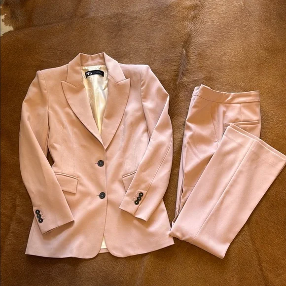 Zara Pink Double-Breasted Blazer Set - Picture 1 of 5